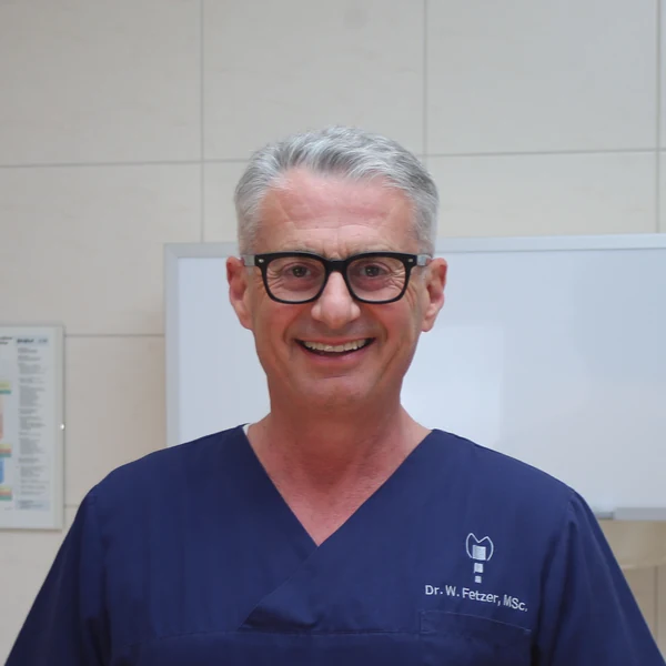 Porträt von Dr. med. dent. Waldemar Fetzer, M. Sc.
